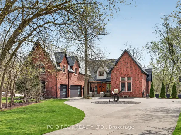 3871 Middle Side Rd, Amherstburg, ON N9V 2Y9