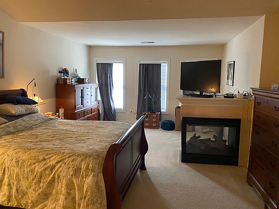 5th image of 3864 Elmwood Towne Way