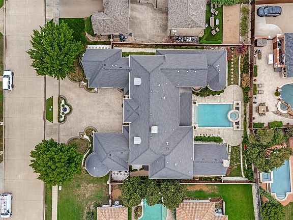 3rd image of 1634 Torrey Pines Ln