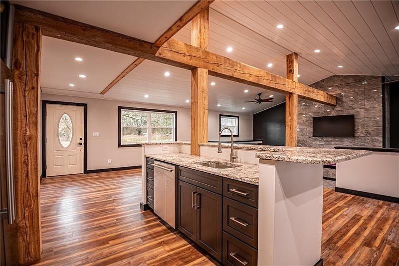 965 Rutledge Rd, Transfer, PA 16154 Zillow