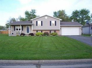 1255 Signature Dr, Youngstown, OH