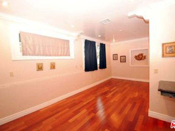 3rd image of 7357 Franklin Ave #B