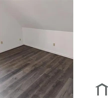 7176 Robinwood Dr — Photo 18