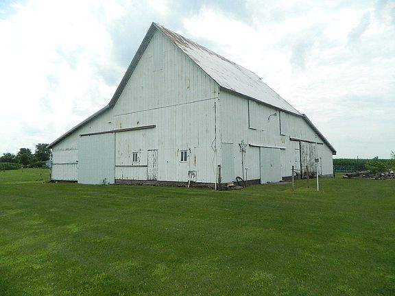 5th image of 3669 N 13000w Rd