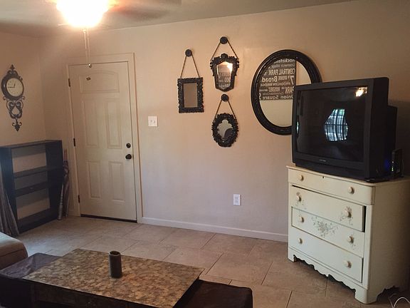 Guest House Living Room