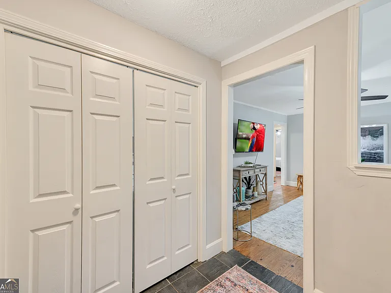 192 Woods Dr NE — Photo 8
