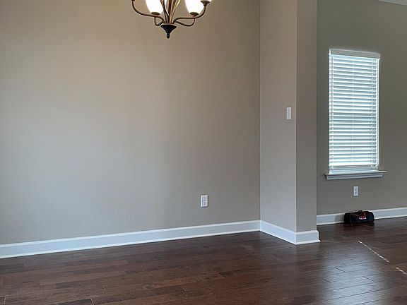 3rd image of 3522 Marion Ln
