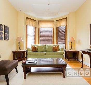 2nd image of 3336 N Kenmore # 1 Ave