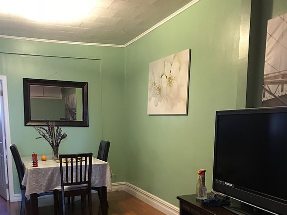 4th image of 6213 Eliot Ave