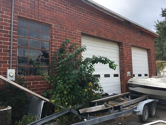 2nd image of 22323 State Highway 59 S