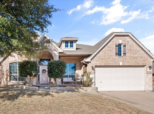 1109 Kardinal Ct, Midlothian, TX 76065