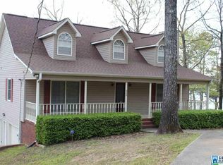 608 Water Oak Ln, Talladega, AL 35160