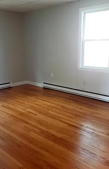 31-33 Carver St — Photo 2