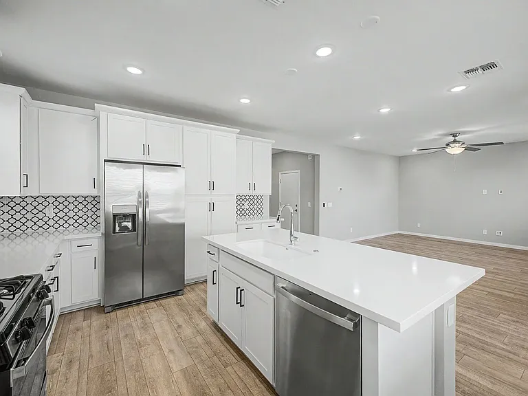 17797 W Cassia Way — Photo 12