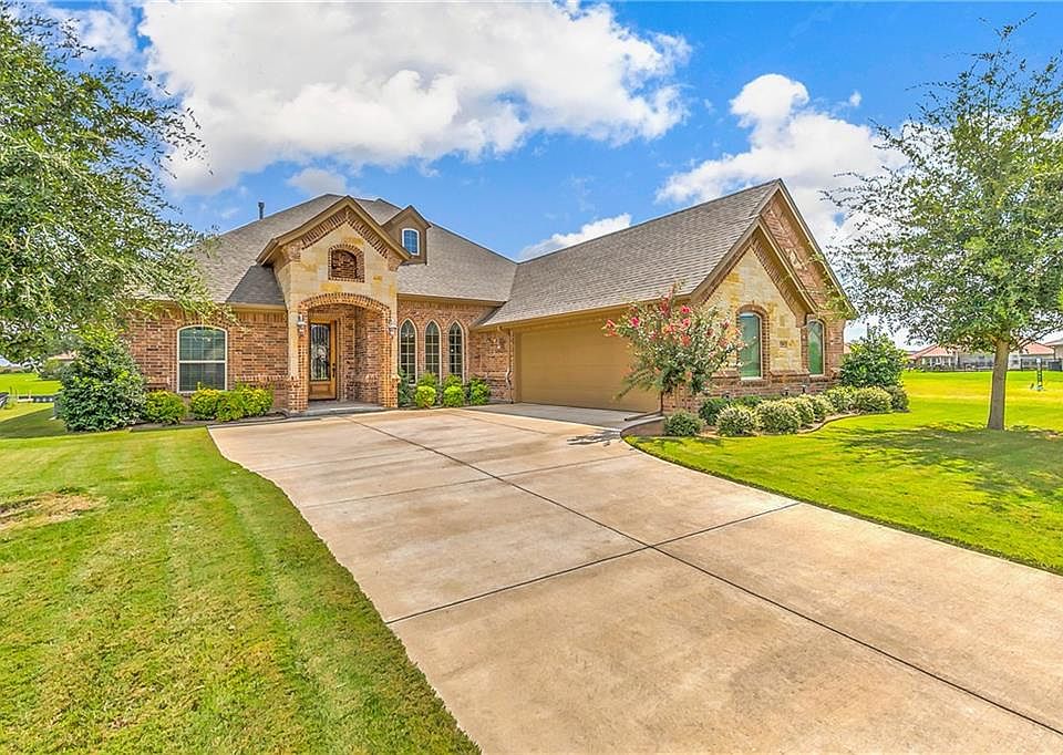 1st image of 1206 Huntington Cove Ct