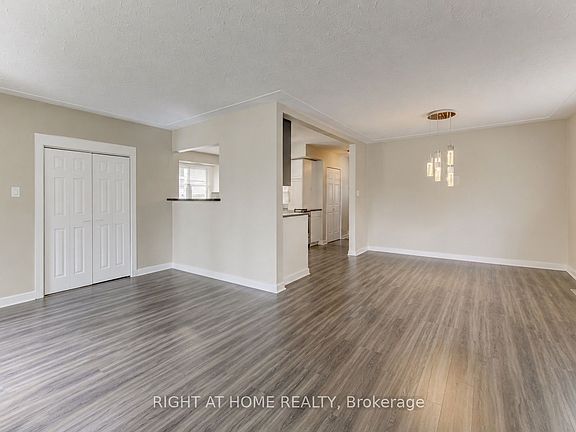4th image of 204 Holborn Dr