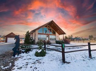 19 Luxury Pl, Pagosa Springs, CO 81147