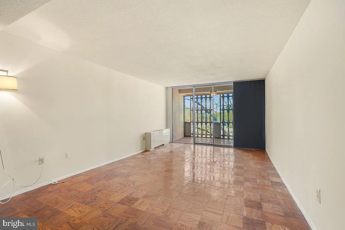 Building Photo - 1311 Delaware Ave SW #S545