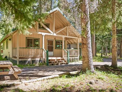 20815 Calgary Dr, Crescent Lake, OR, 97733