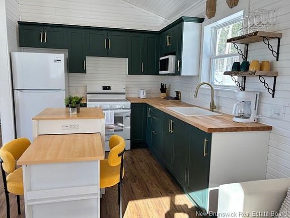 4th image of 97 Browns Cove Rd