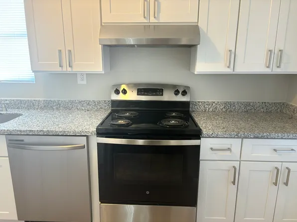 1302 Waldron Rd #102, Corpus Christi, TX 78418