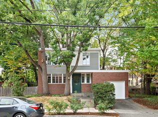 7 Robinson St, Cambridge, MA 02138