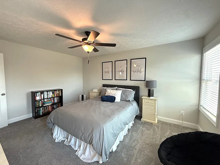 Upstairs Bedroom 1