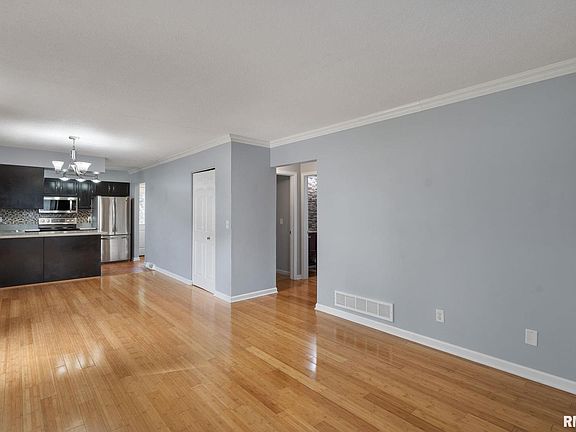 4th image of 3419 Johnathan Ave