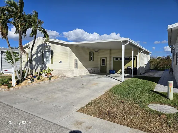 17611 Canal Cove Ct, Fort Myers Beach, FL 33931