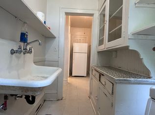 35 Lexington Pkwy S APT 21, Saint Paul, MN 55105