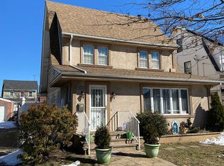 9915 211th St, Queens Village, NY 11429