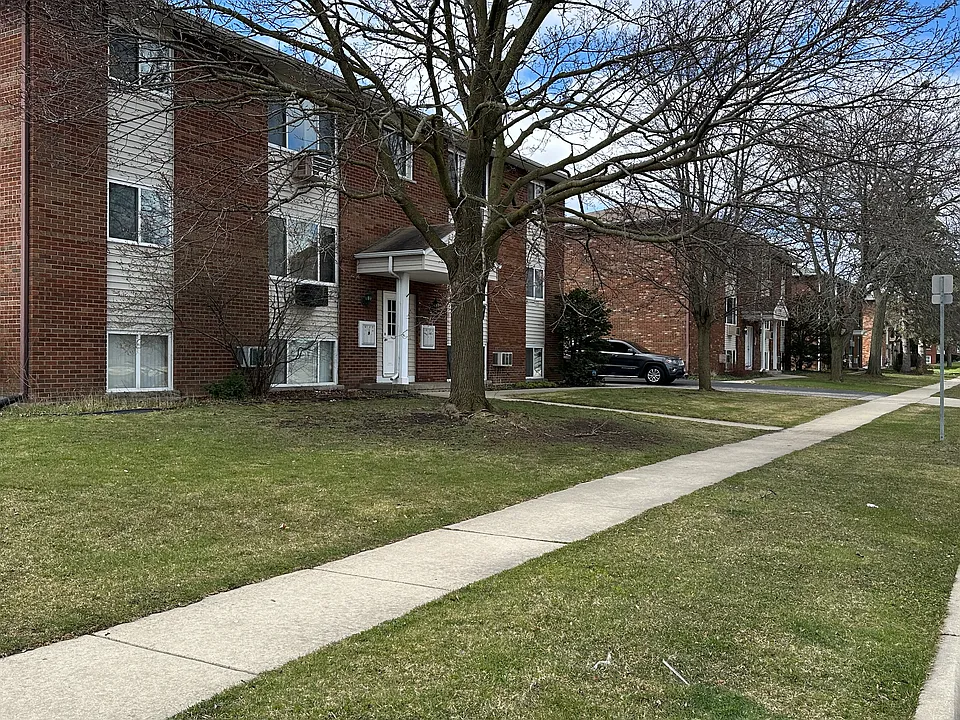 1289 Abbott Dr #1