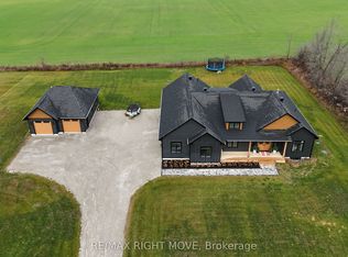 1366 Cambrian Rd, Severn, ON L3V0W5