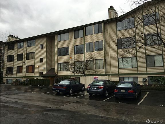 2nd image of 9512 1st Ave NE APT 310