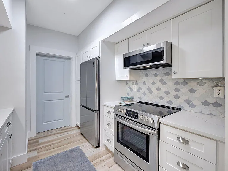 875 Flagler Ave #404 — Photo 11