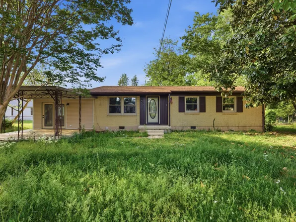 630 Bradley Dr, Cookeville, TN 38501