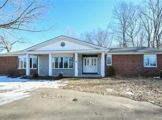 146 W Pond Rd, North Branford, CT 06471