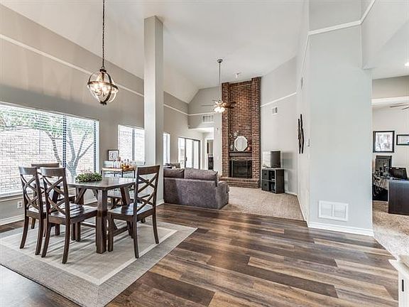 2nd image of 406 Sheridan Trl