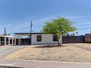 27 Wyoming Ave, Henderson, NV 89015