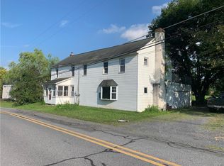 578 Batts Switch Rd, Pen Argyl, PA 18072