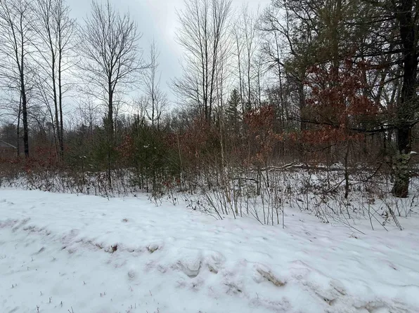 W1042 Mallard Bay Ct #95, Keshena, WI 54135