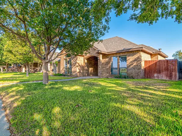 4913 Woodhollow Dr, Midland, TX 79707