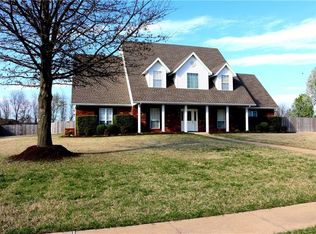 4130 Kings Pl, Springdale, AR 72762