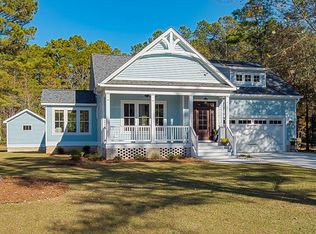 3302 Peppercorn Rd, New Bern, NC 28562