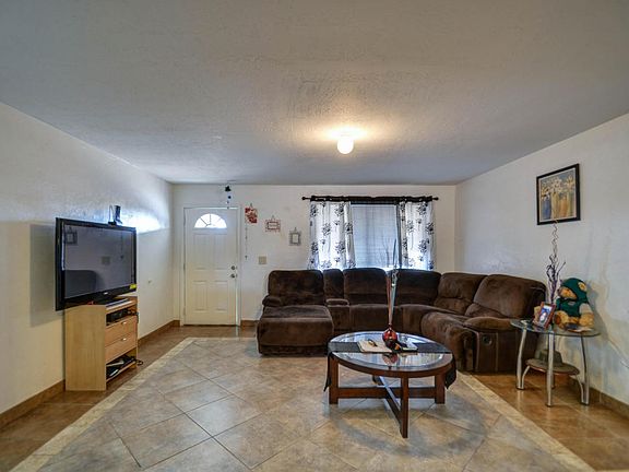 5th image of 6832 W San Juan Ave