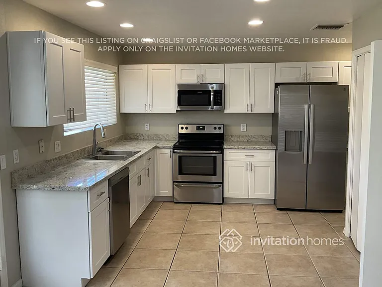 1254 E Indigo St — Photo 7