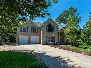 2665 E Deerpath Dr, Fayetteville, AR 72701