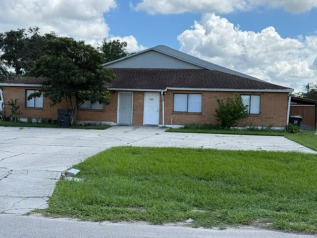 3835 Janeen Cir #3835
