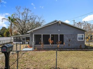 105 Herrick St, Auburndale, FL 33823