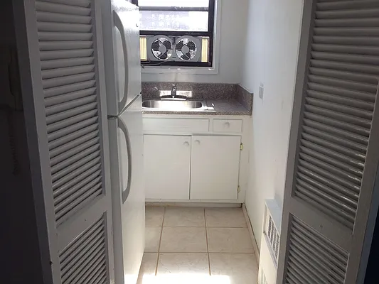 Rented by NCR Real Estate | media 10